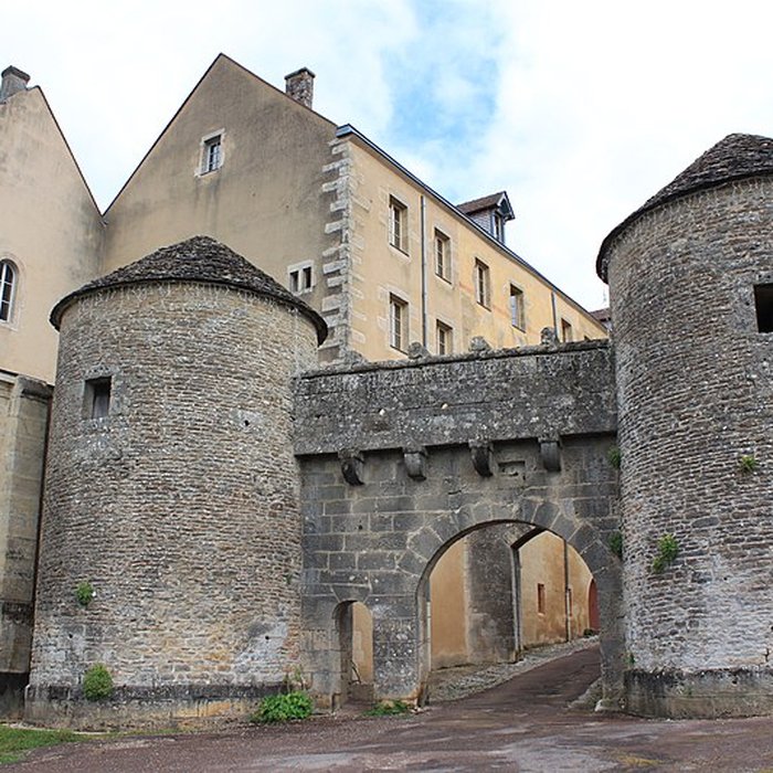 Photo de Portes de ville de Flavigny-sur-Ozerain
