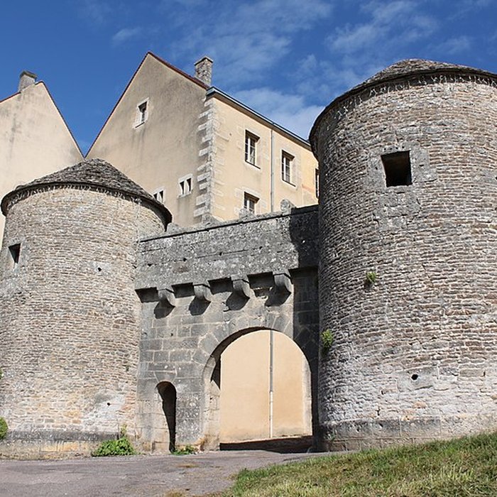 Photo de Portes de ville de Flavigny-sur-Ozerain