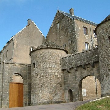 Portes de ville de Flavigny-sur-Ozerain