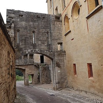 Portes de ville de Flavigny-sur-Ozerain