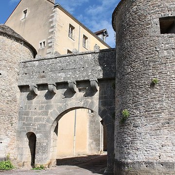 Portes de ville de Flavigny-sur-Ozerain
