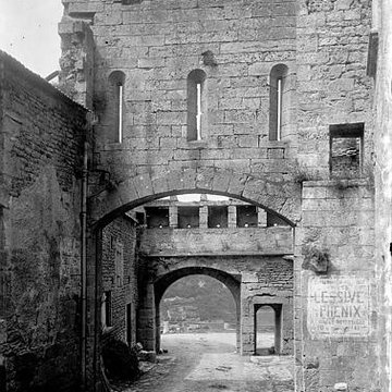 Portes de ville de Flavigny-sur-Ozerain