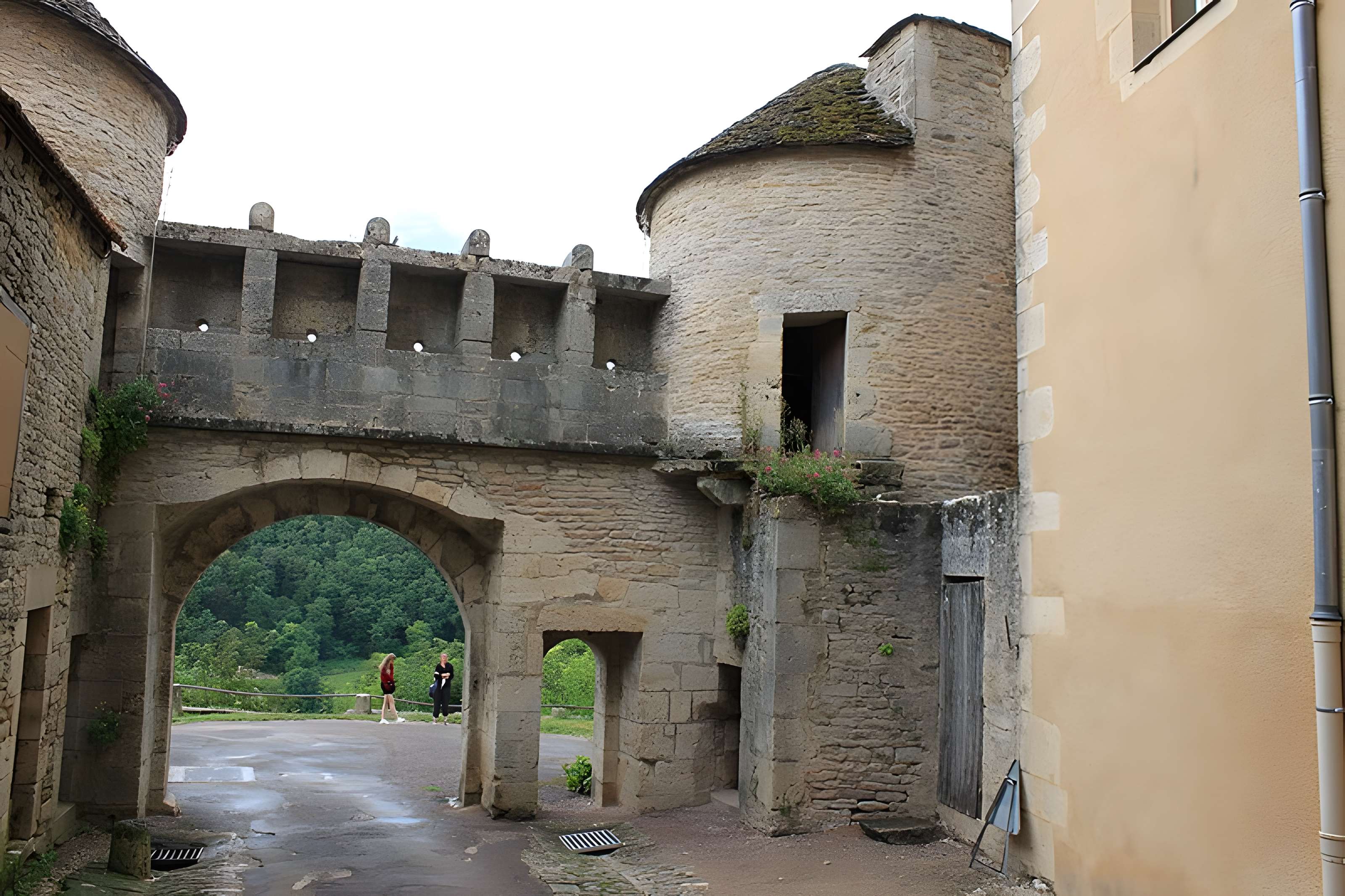Portes de ville de Flavigny-sur-Ozerain