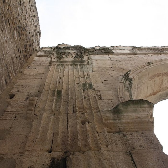 Photo de Portique romain du Forum de Vienne