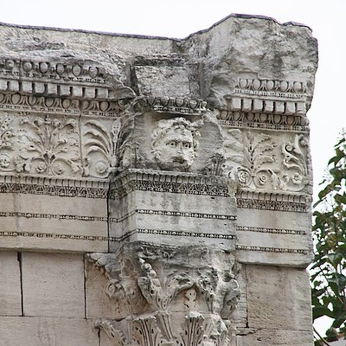 Photo de Portique romain du Forum de Vienne