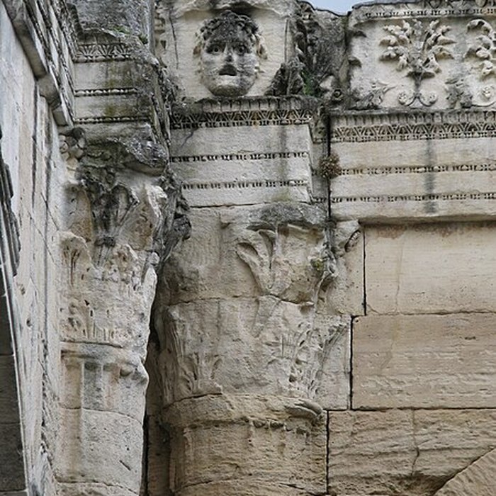 Photo de Portique romain du Forum de Vienne