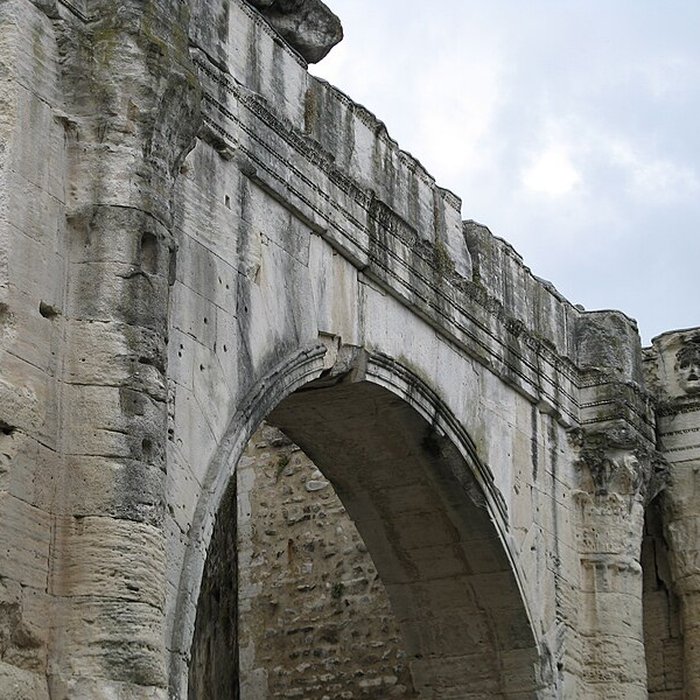 Photo de Portique romain du Forum de Vienne