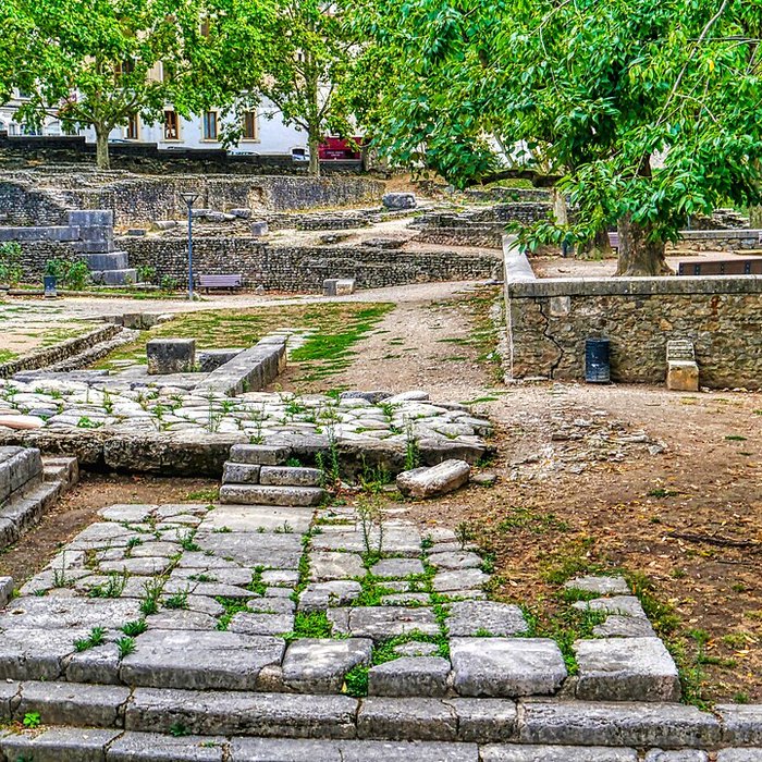 Photo de Portique romain du Forum de Vienne