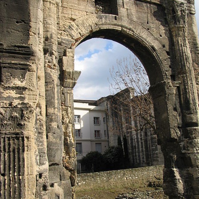 Photo de Portique romain du Forum de Vienne
