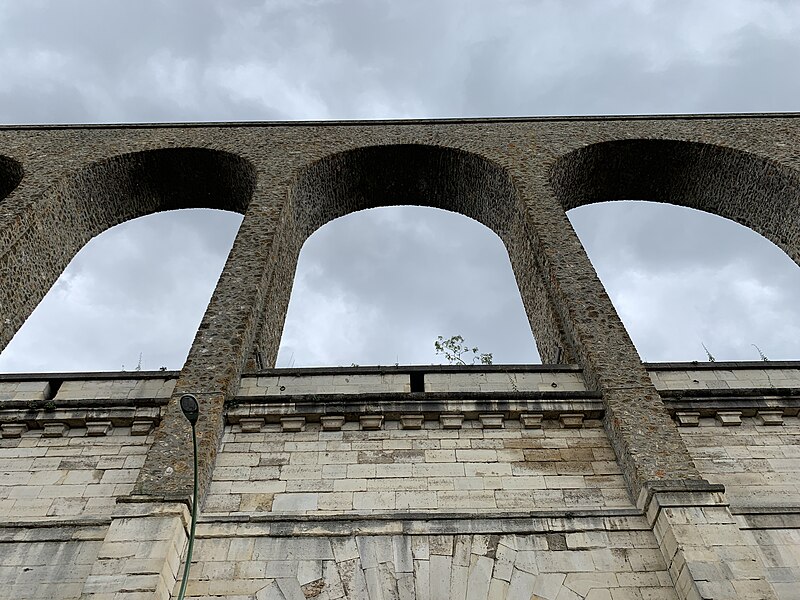 Regard Louis-XIII à Rungis
