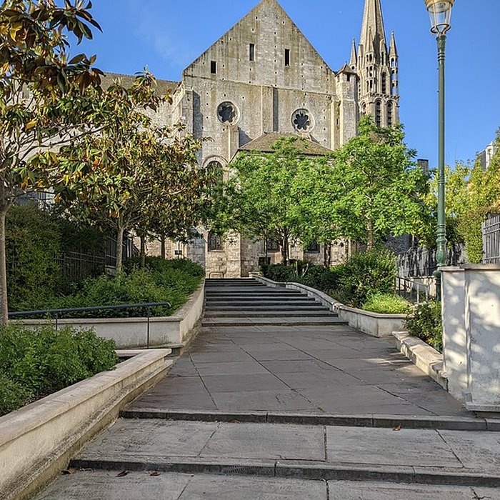 Photo de Collégiale Notre-Dame-du-Fort dÉtampes