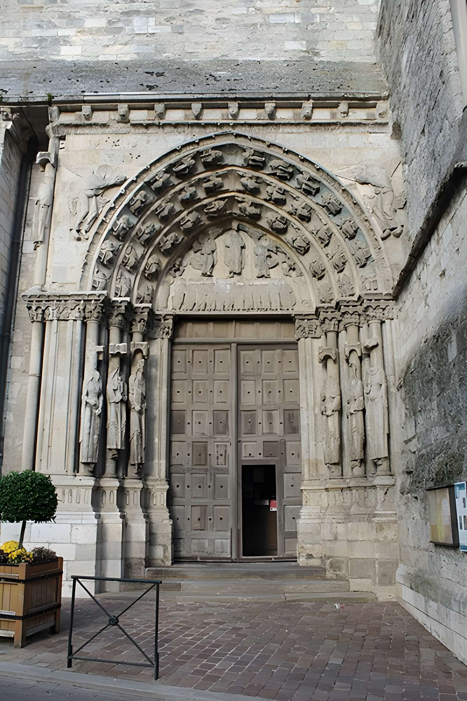 Collégiale Notre-Dame-du-Fort d'Étampes