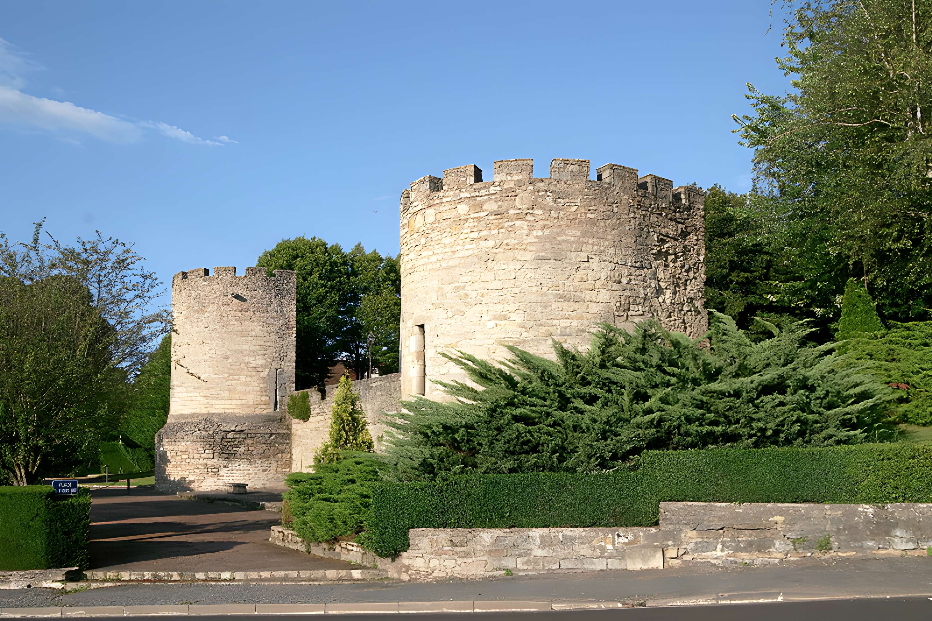 Remparts de Decize