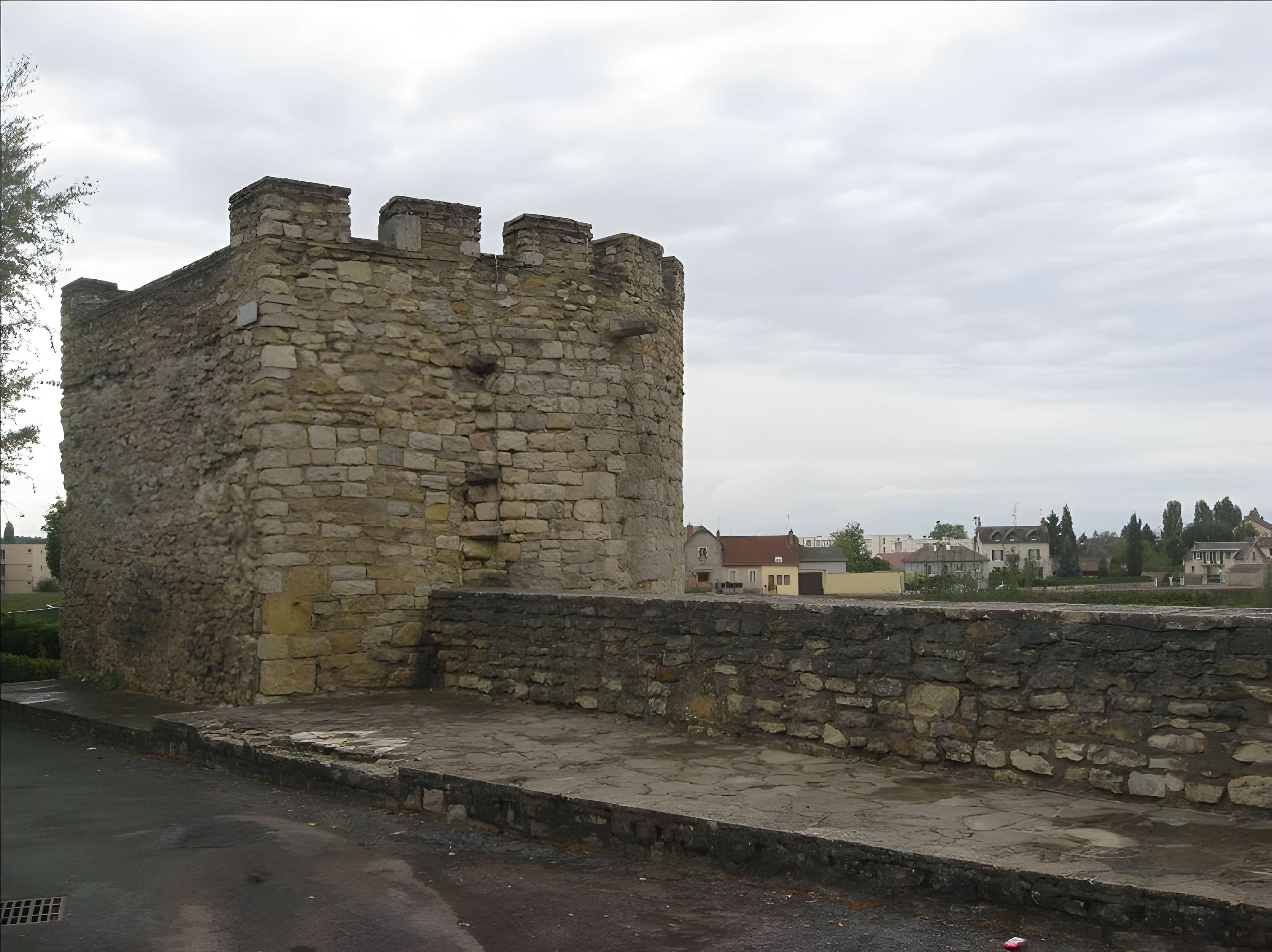 Remparts de Decize