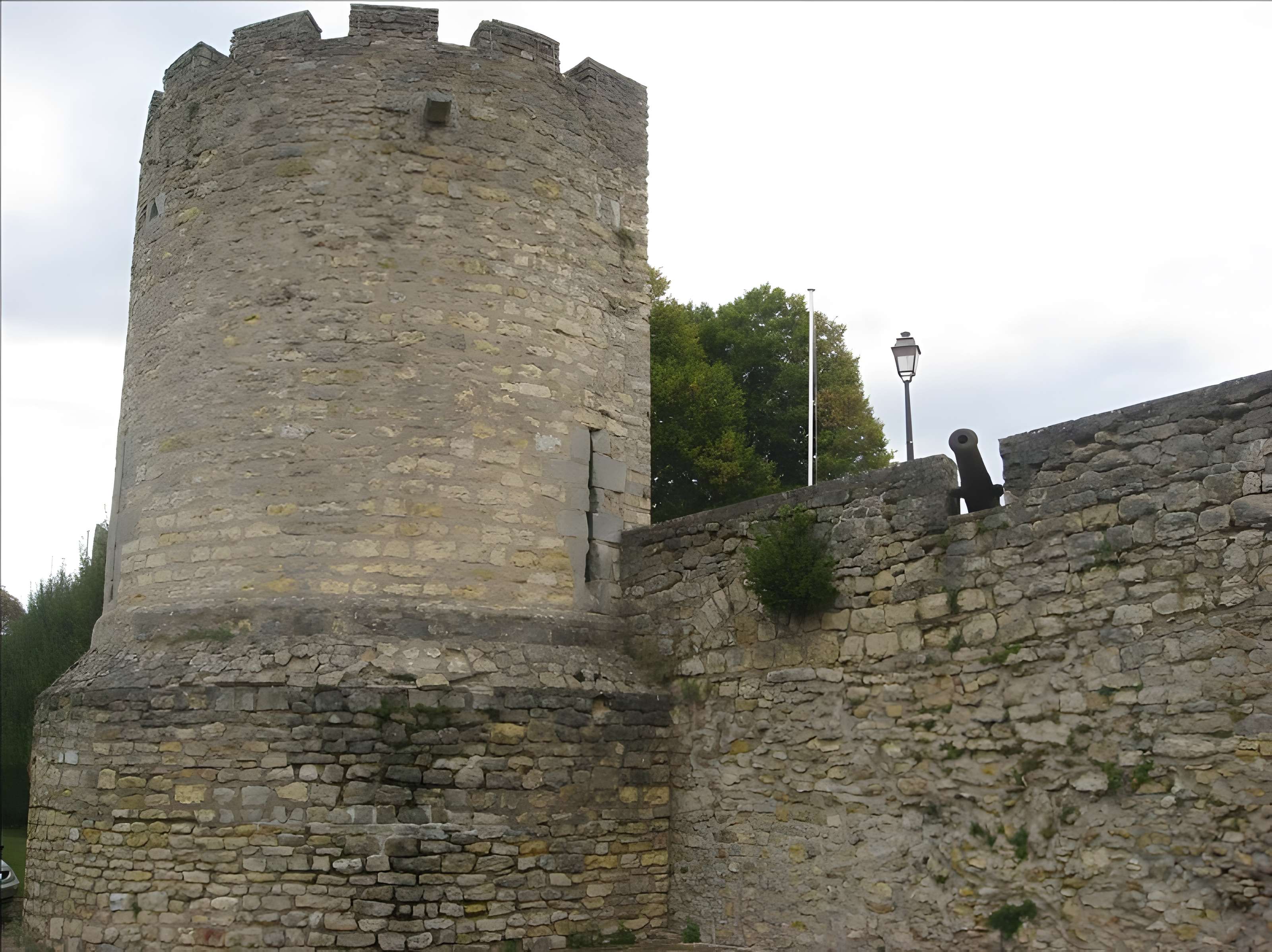 Remparts de Decize