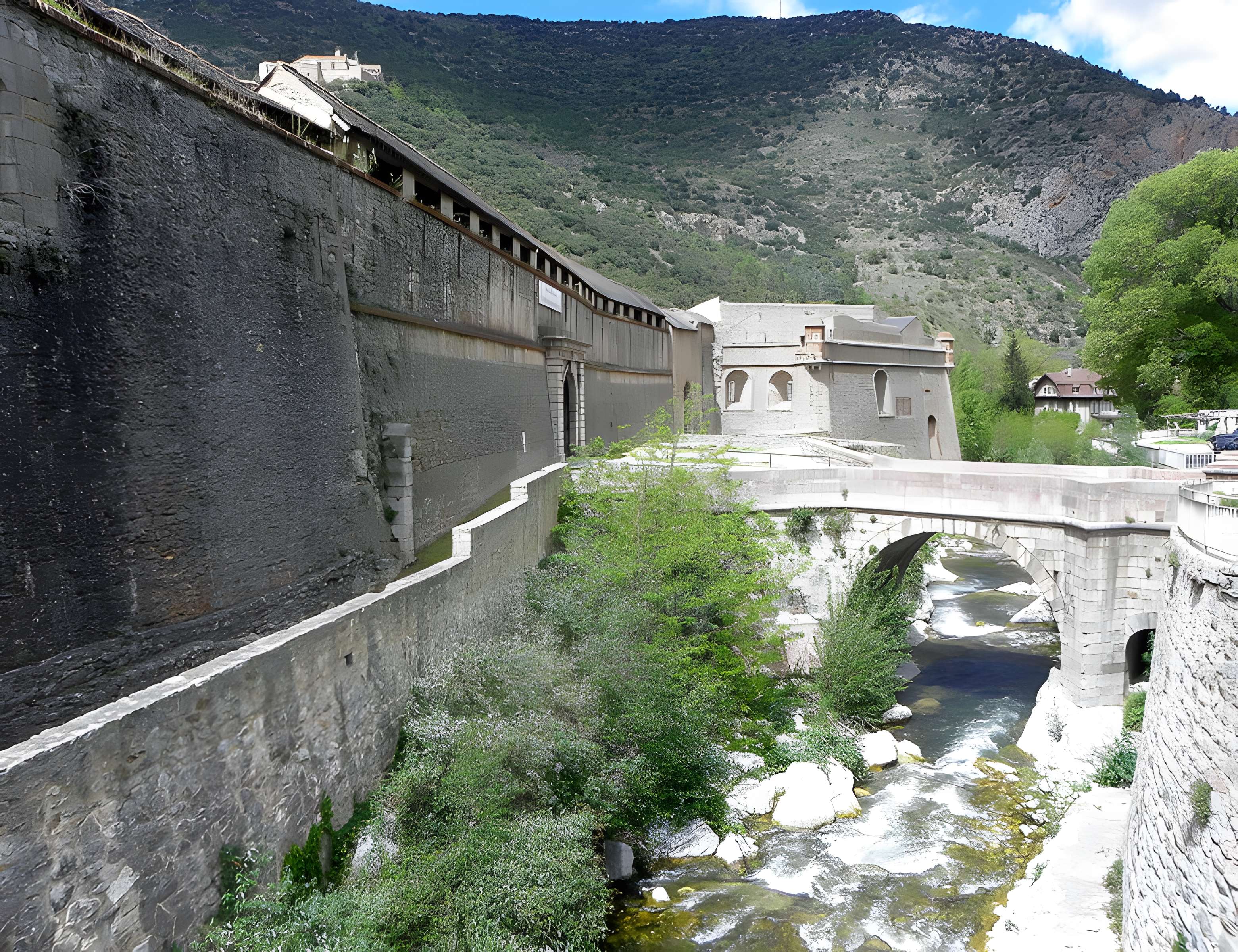 Remparts de Villefranche-de-Conflent