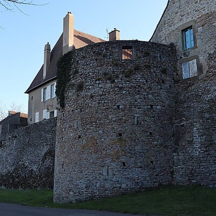 Photo de Remparts romains dAutun