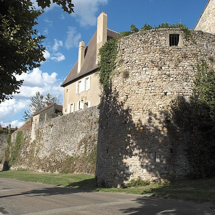 Photo de Remparts romains dAutun