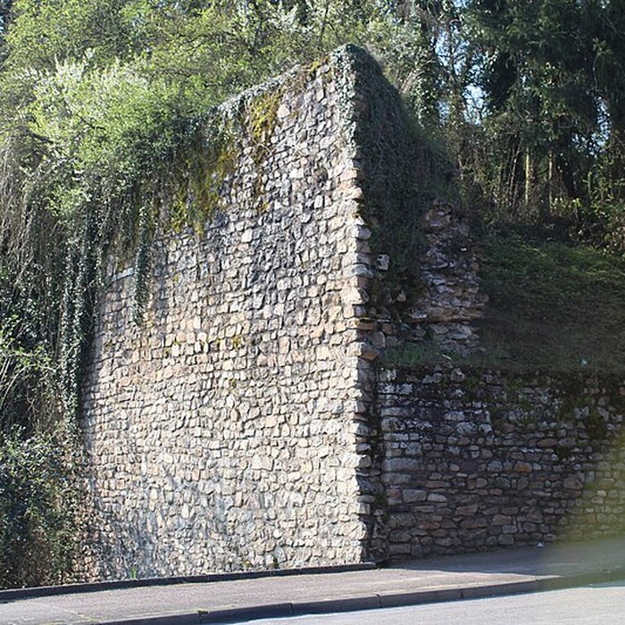 Photo de Remparts romains dAutun