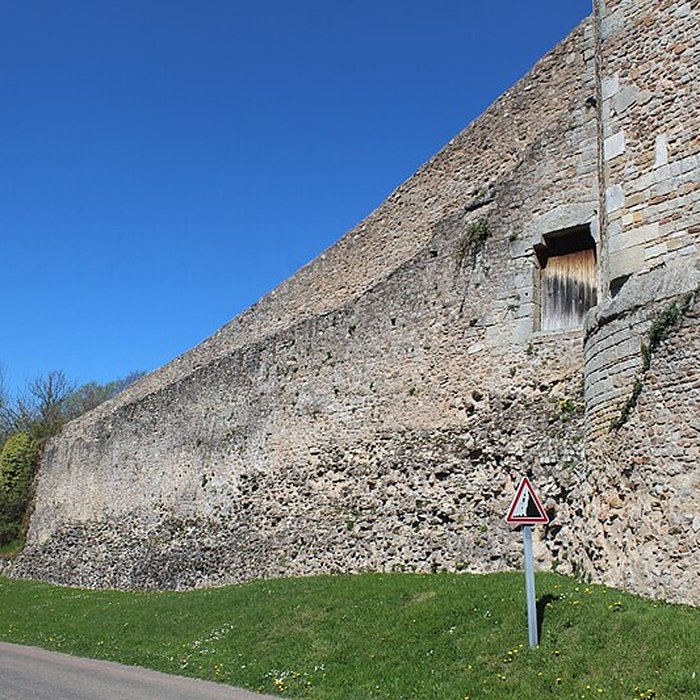 Photo de Remparts romains dAutun