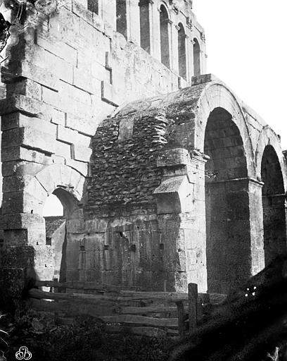 Remparts romains d'Autun