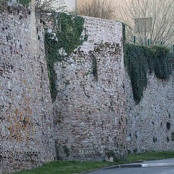 Remparts romains dAutun