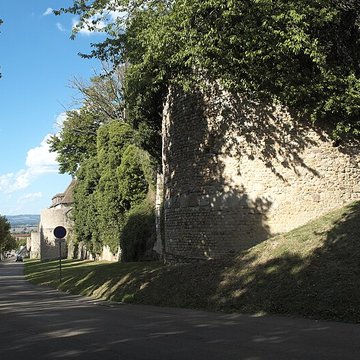 Remparts romains dAutun