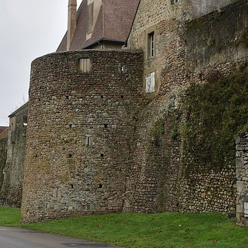 Remparts romains dAutun