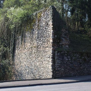 Remparts romains dAutun
