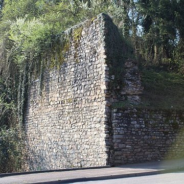 Remparts romains dAutun