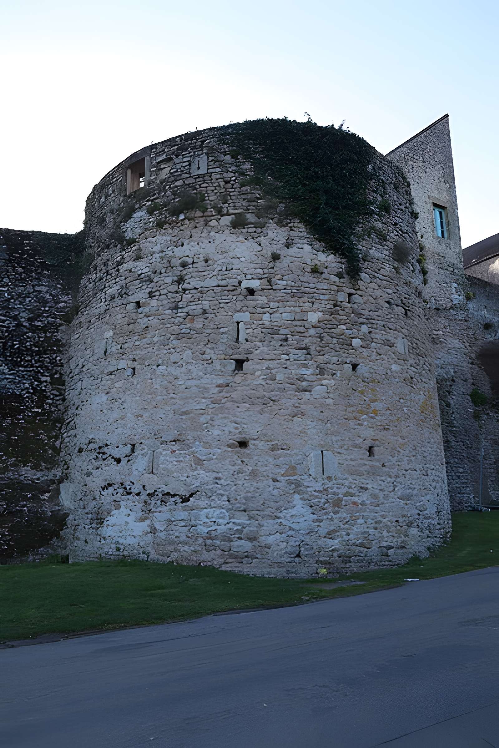 Remparts romains d'Autun