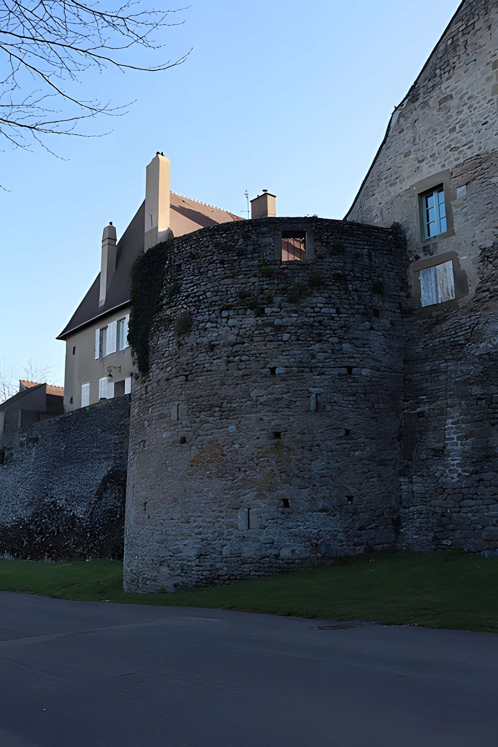 Remparts romains d'Autun