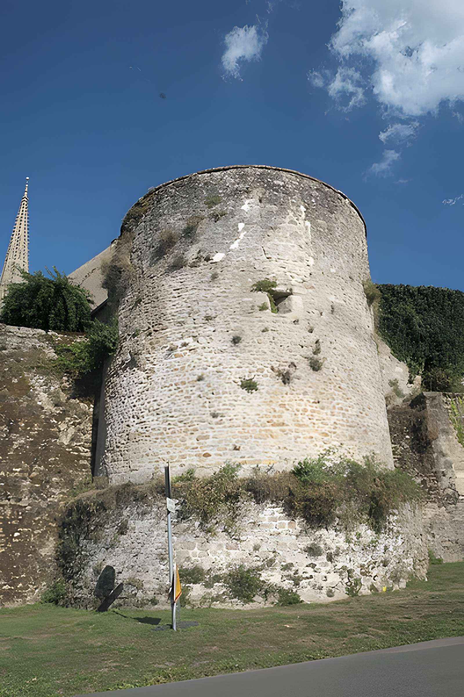Remparts romains d'Autun