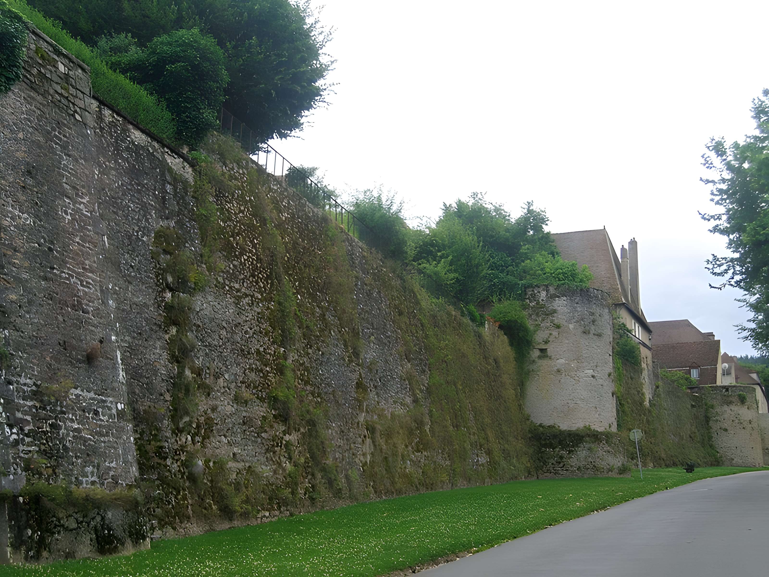 Remparts romains d'Autun