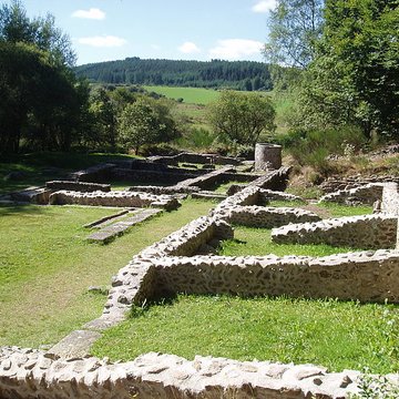 Ruines gallo-romaines des Cars à Saint-Merd-les-Oussines