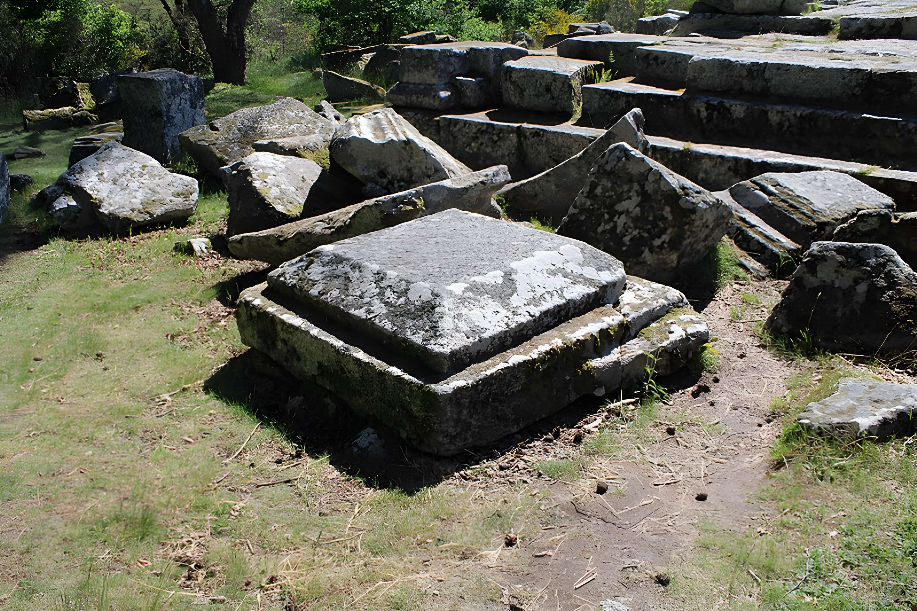Ruines gallo-romaines des Cars à Saint-Merd-les-Oussines