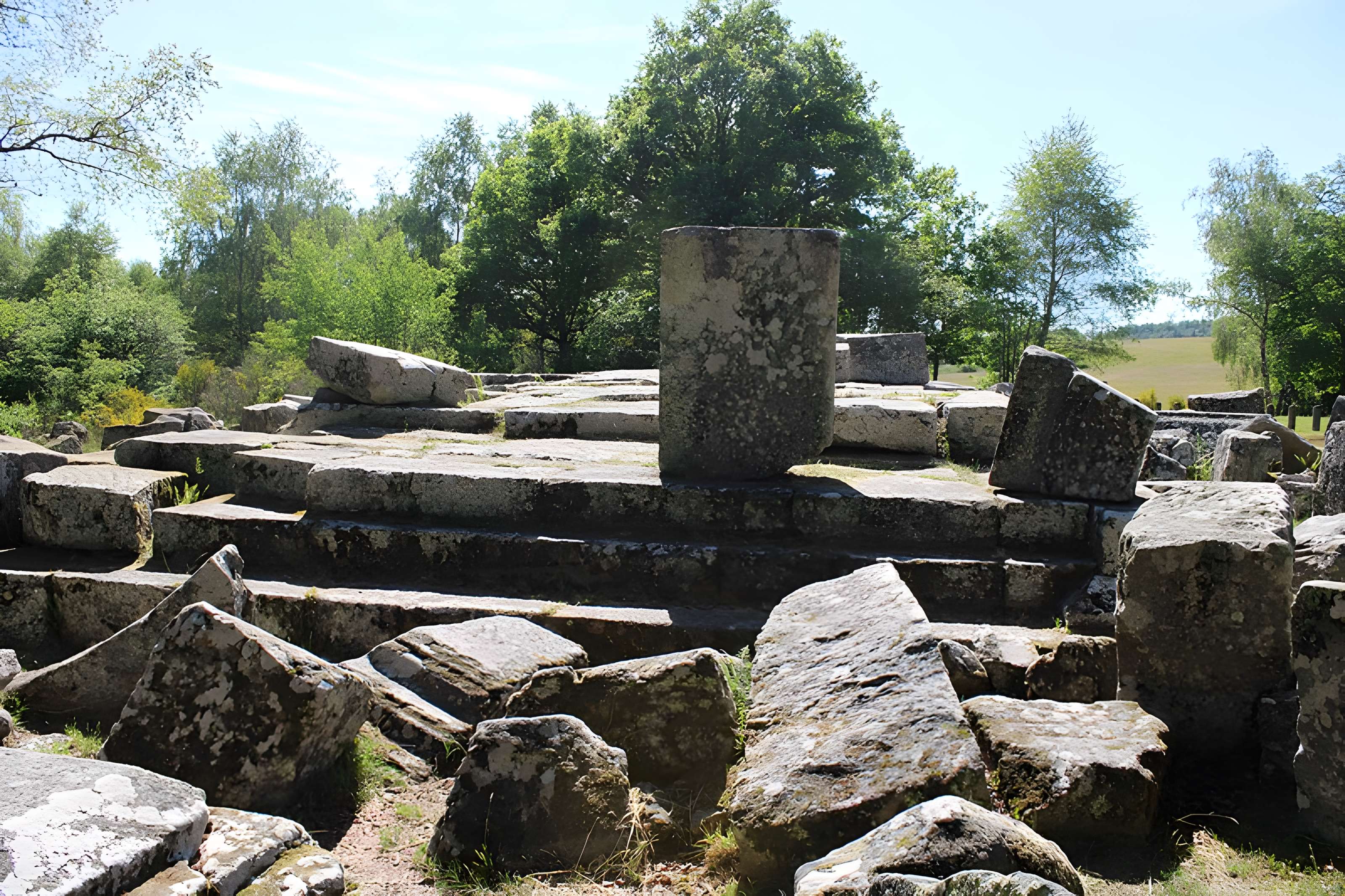 Ruines gallo-romaines des Cars à Saint-Merd-les-Oussines