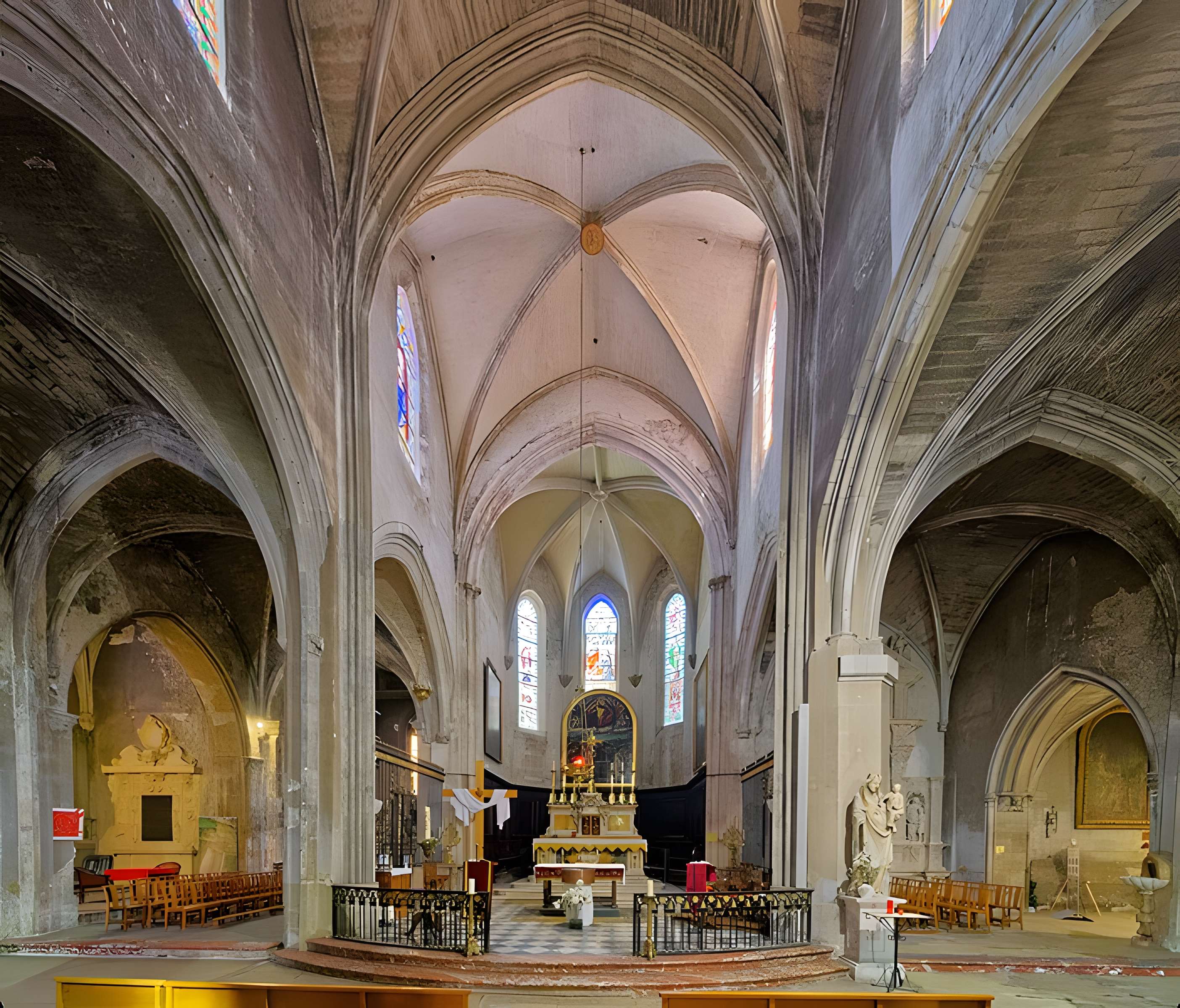 Collégiale Saint-Agricol d'Avignon 