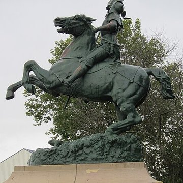Statue de Jeanne dArc à Montebourg
