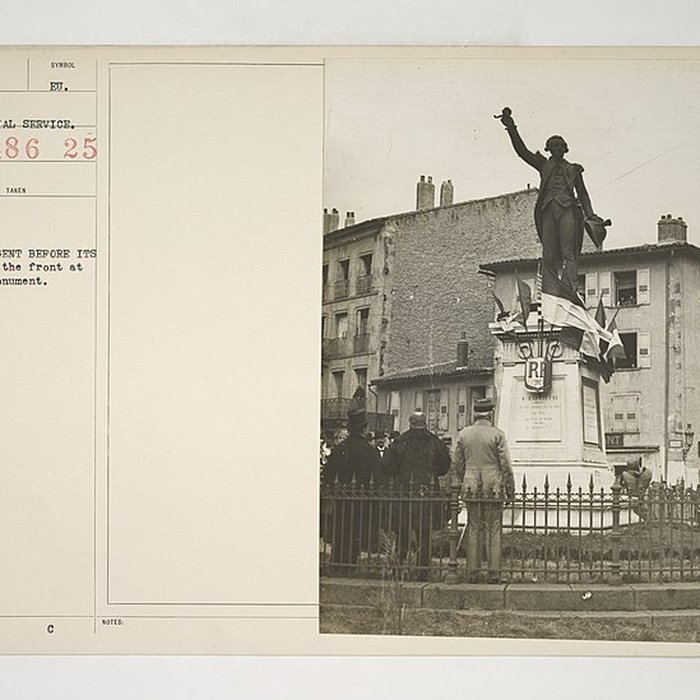 Photo de Statue de Lafayette, située près de la tour Pannessac