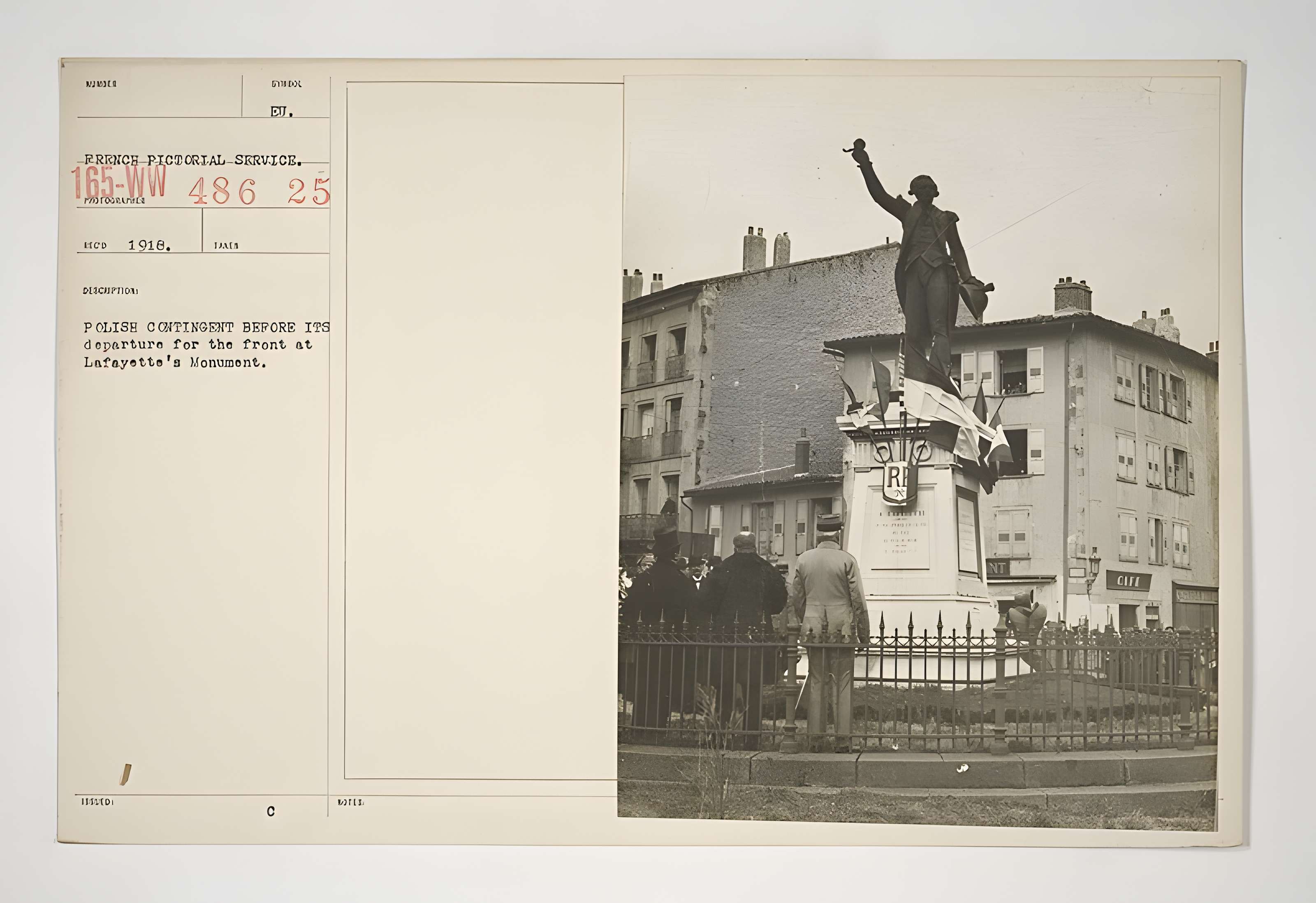 Statue de Lafayette, située près de la tour Pannessac