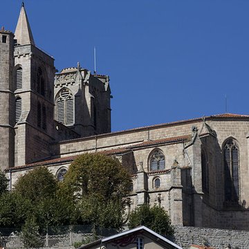 Collégiale Saint-Bonnet de Saint-Bonnet-le-Château