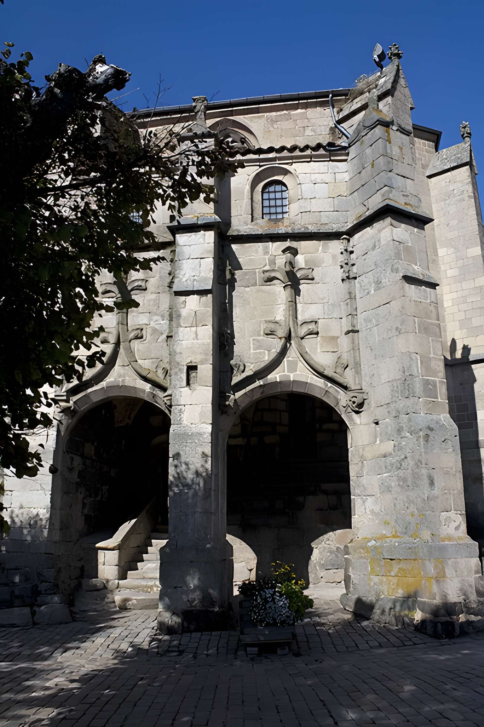 Collégiale Saint-Bonnet de Saint-Bonnet-le-Château