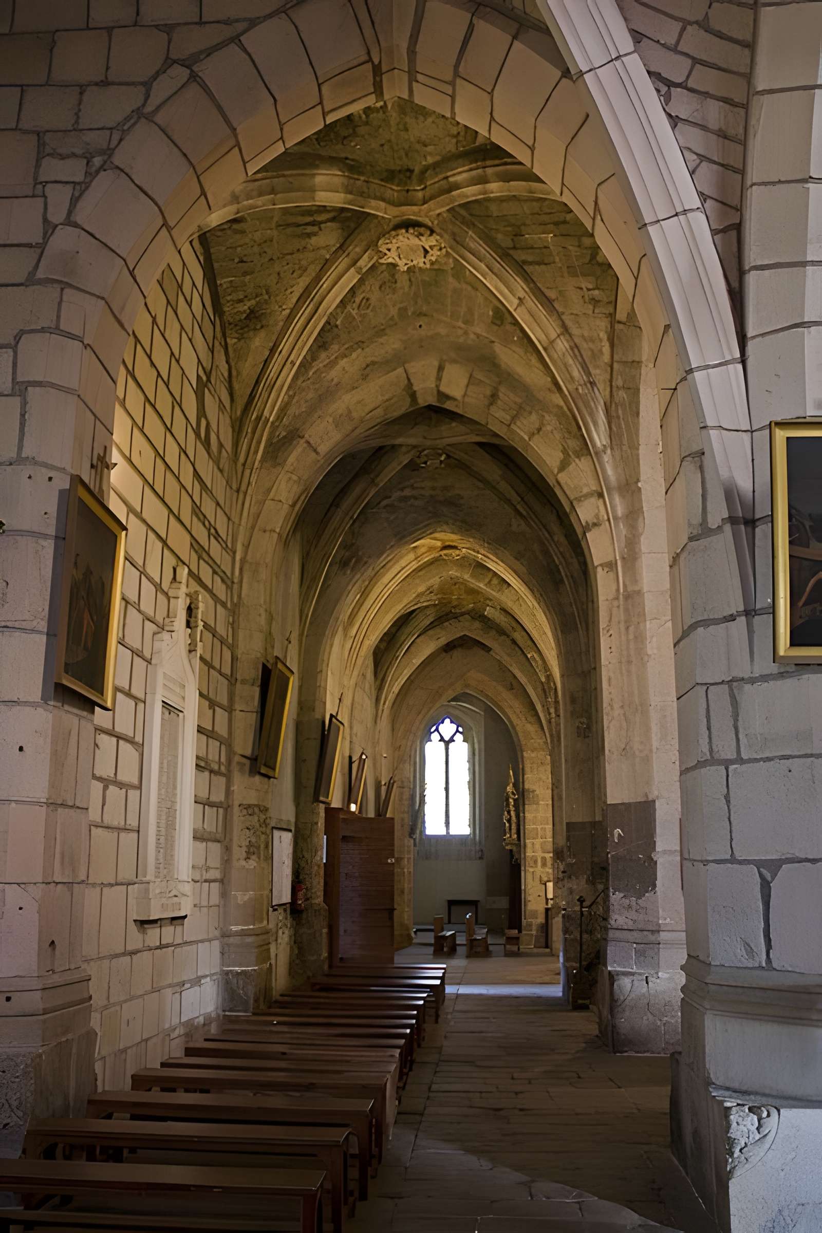 Collégiale Saint-Bonnet de Saint-Bonnet-le-Château