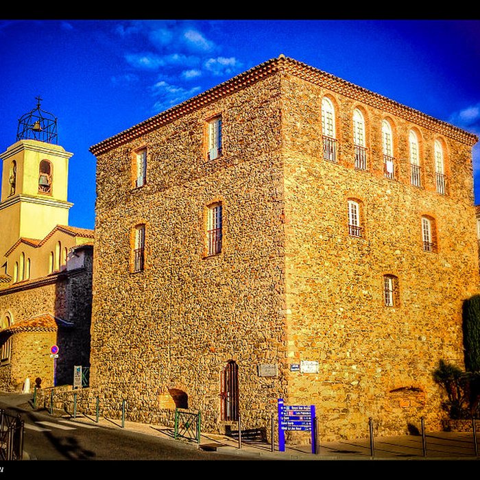Photo de Tour carrée de Sainte-Maxime