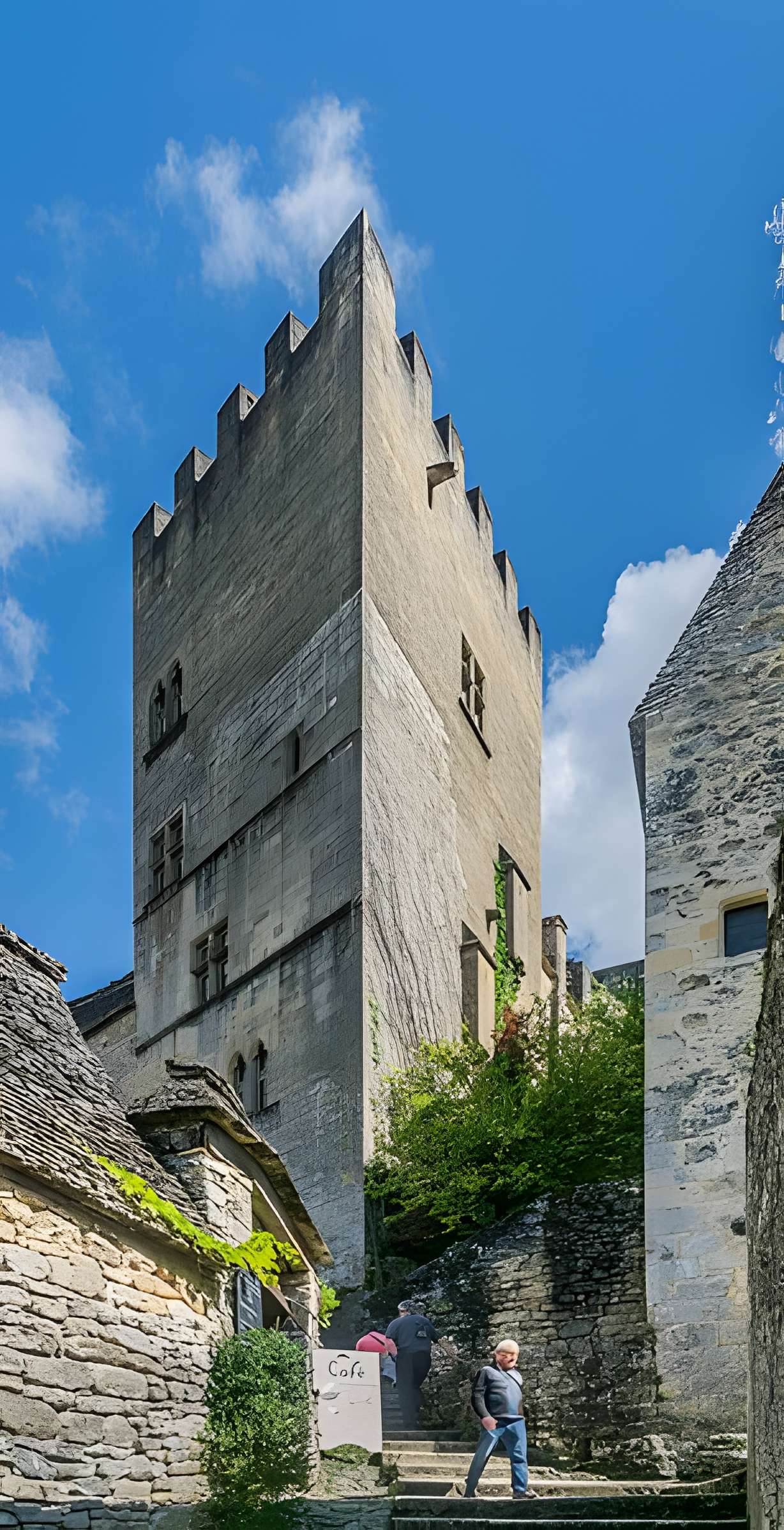 Tour de chevalier dite Tour du couvent de Beynac