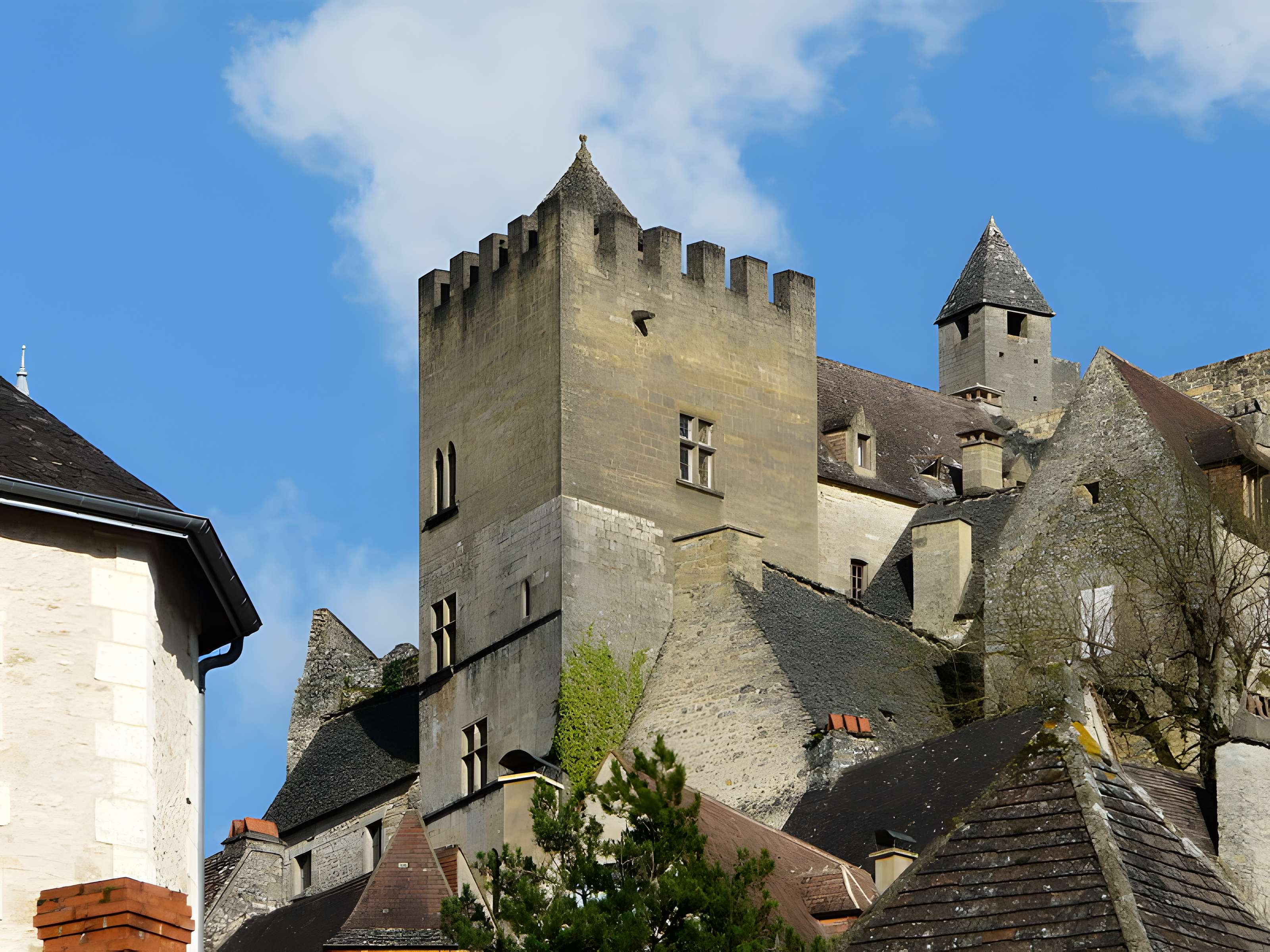Tour de chevalier dite Tour du couvent de Beynac