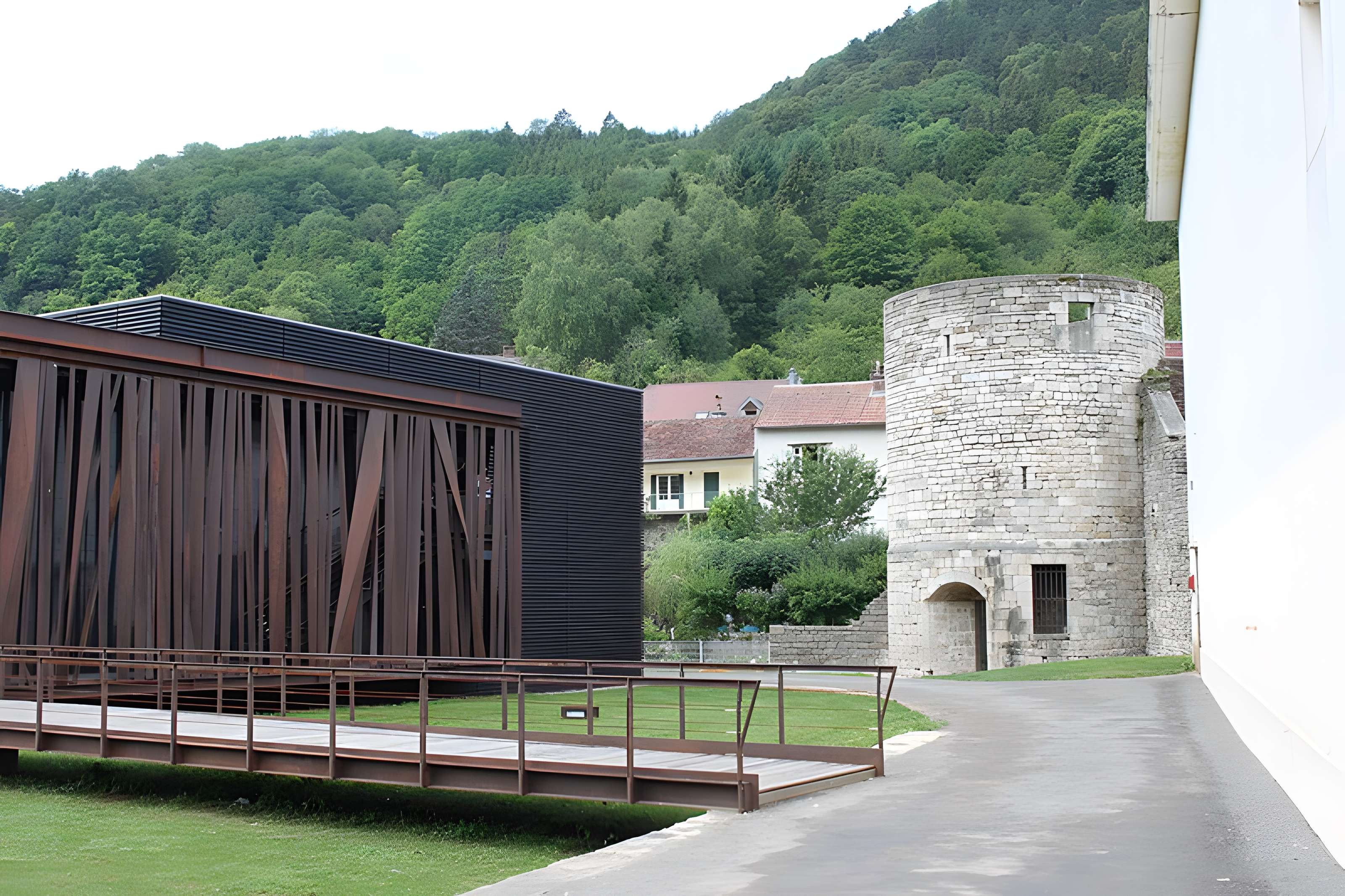 Tour de Flore de Salins-les-Bains