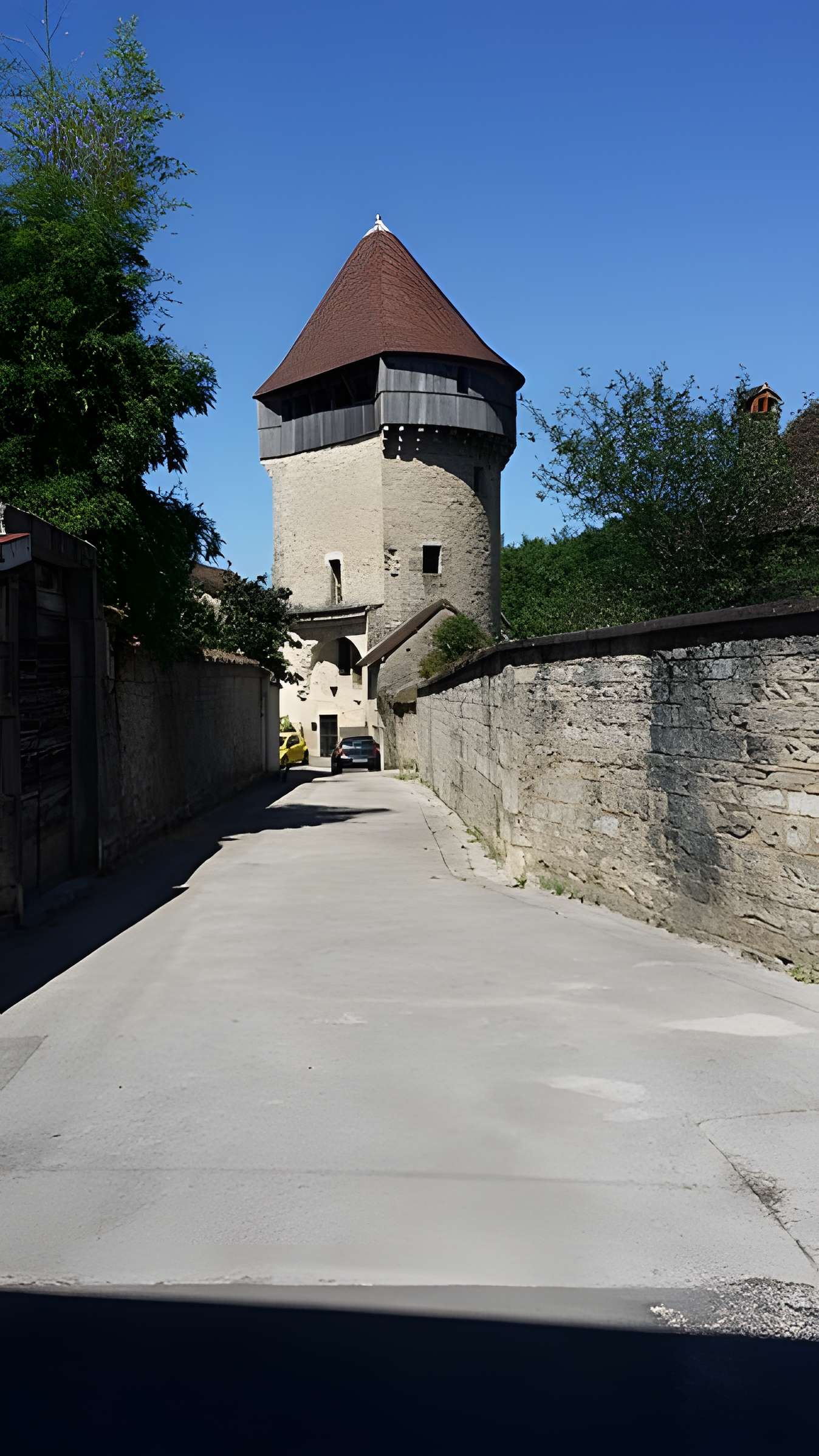 Tour de la Sergenterie de Poligny