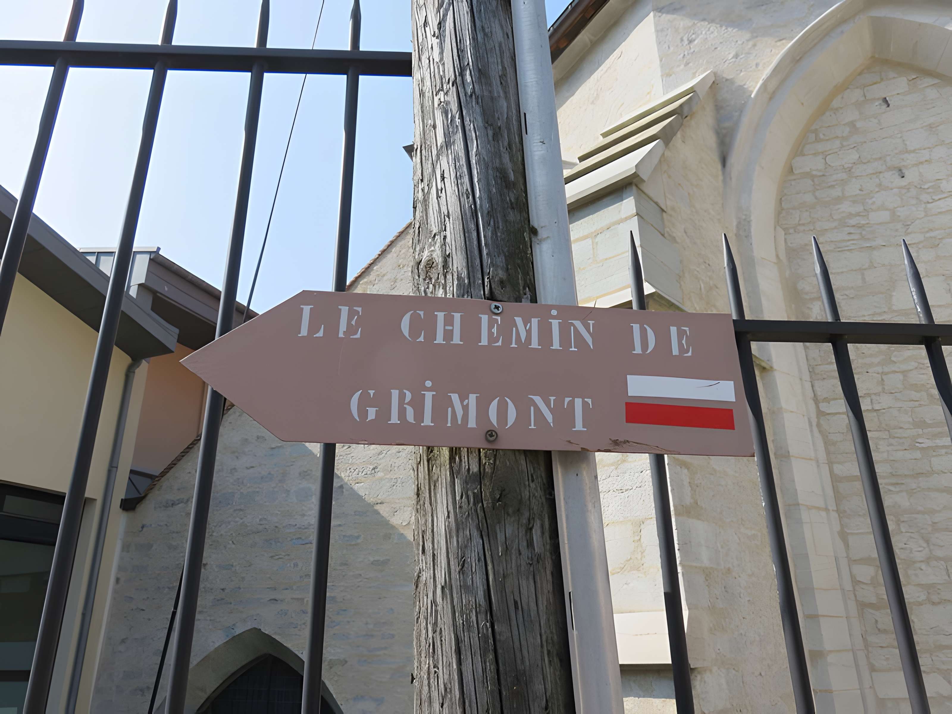 Tour de la Sergenterie de Poligny